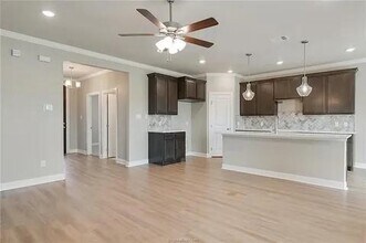 Building Photo - 6205 Daytona Dr