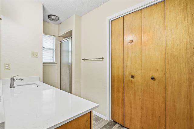 Building Photo - 5900 Stardust Dr S