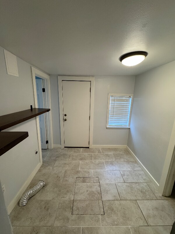 Building Photo - 5639 Santa Fe Ave