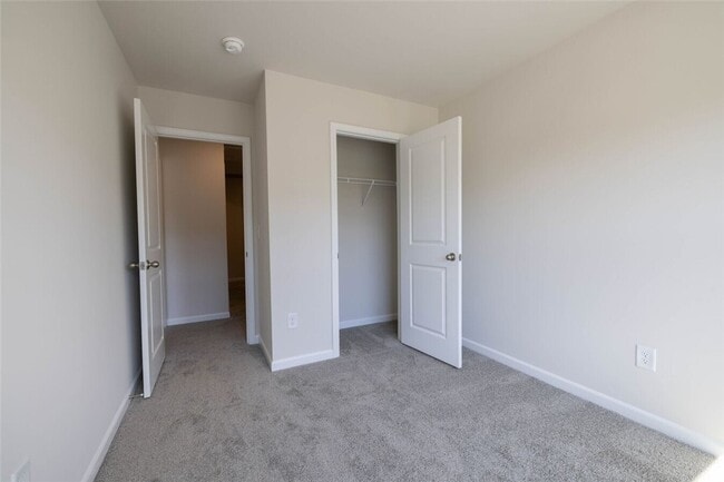 Building Photo - 111 Pendleton Place Way