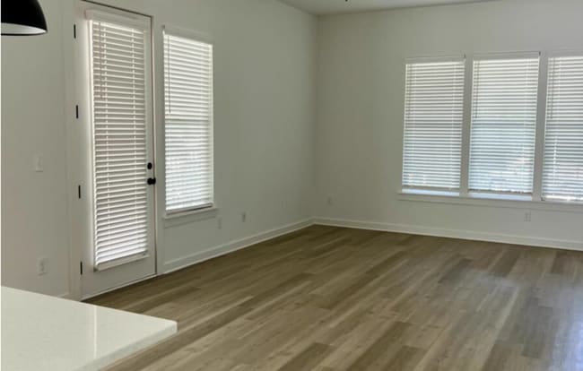 Building Photo - NEW CONSTRUCTION! NOW LEASING FOR AUGUST 1st, 2026!