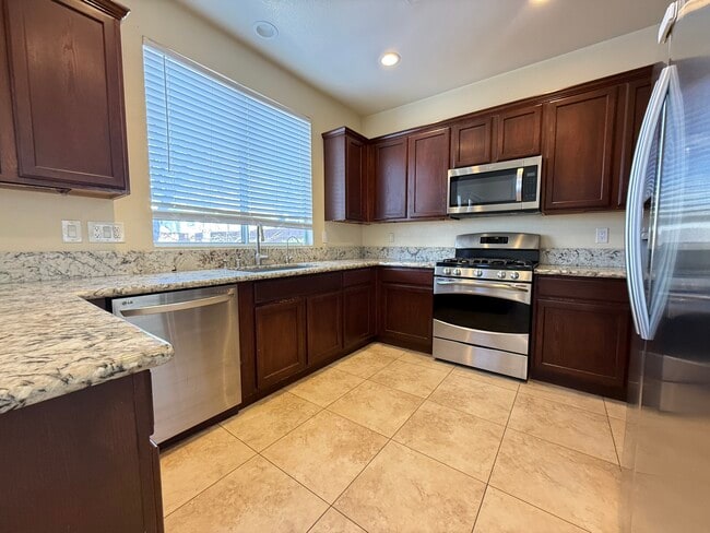 Building Photo - 10016 San Gervasio Ave