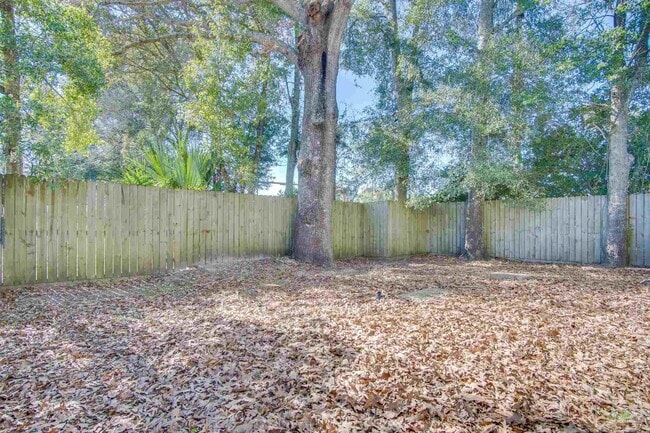 Building Photo - 1200 Jasper St