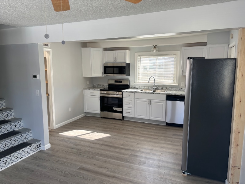 Building Photo - 1374 Webber Ave