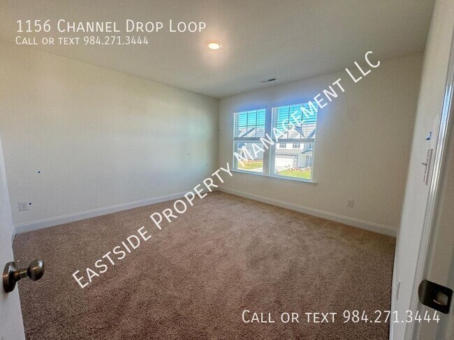Building Photo - 1156 Channel Drop Lp