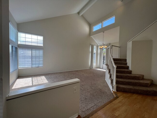 Building Photo - Orange - 4 Bed House for Lease - Pool & Spa - 3 Car. Gar.