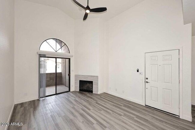 Building Photo - 9600 N 96th St