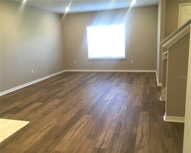 Building Photo - 5766 Anders Wy