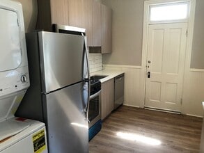 Building Photo - 10th and Emerson