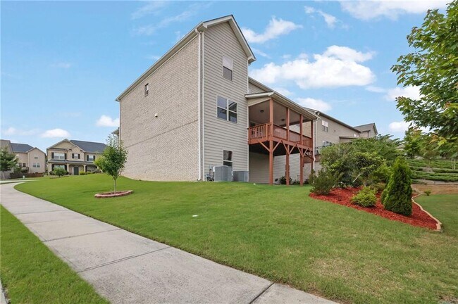 Building Photo - 56 Addison Woods Dr