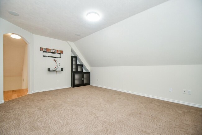 Building Photo - 20735 Park Pine Ln