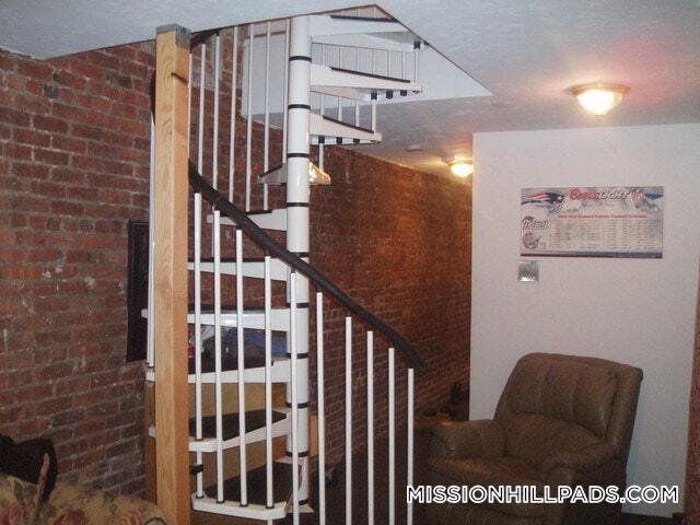 Building Photo - 63 S Huntington Ave