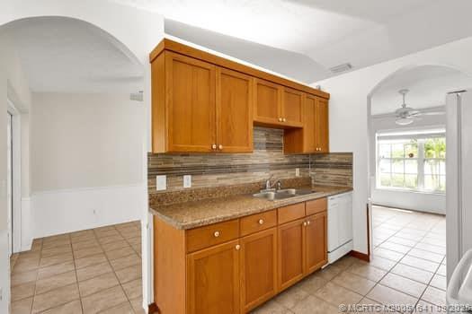 Building Photo - 6250 NW Hacienda Ln
