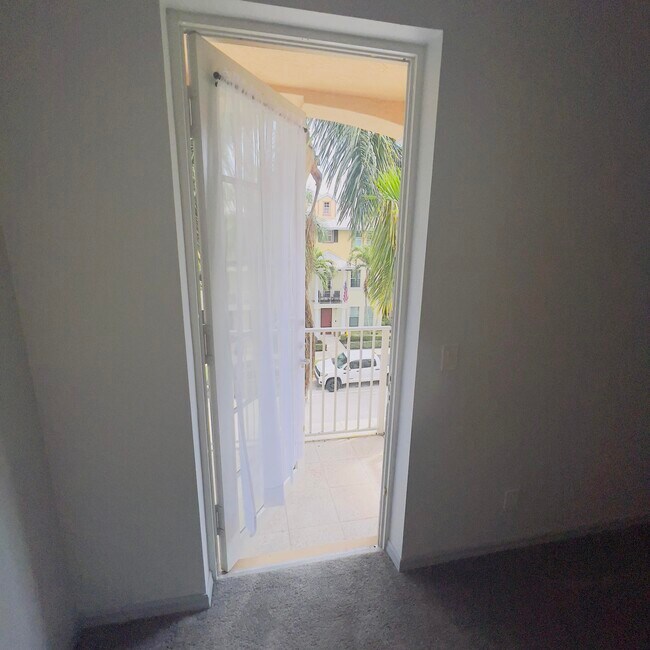 Building Photo - 4316 Main St