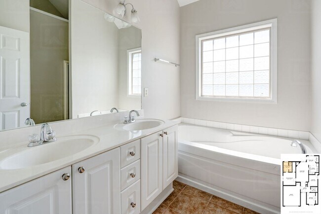 Building Photo - 3-Bed 2-Bath Gem in Moody