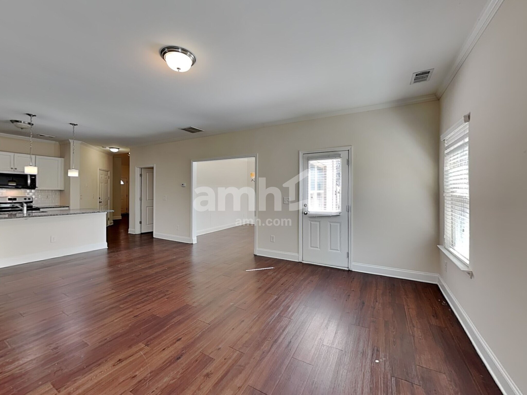 Building Photo - 2750 Freemont St