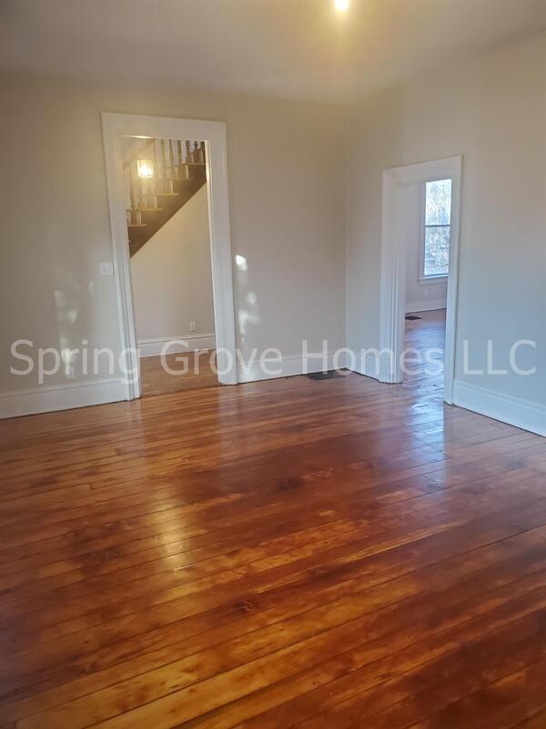 Building Photo - 710 Derby Ave