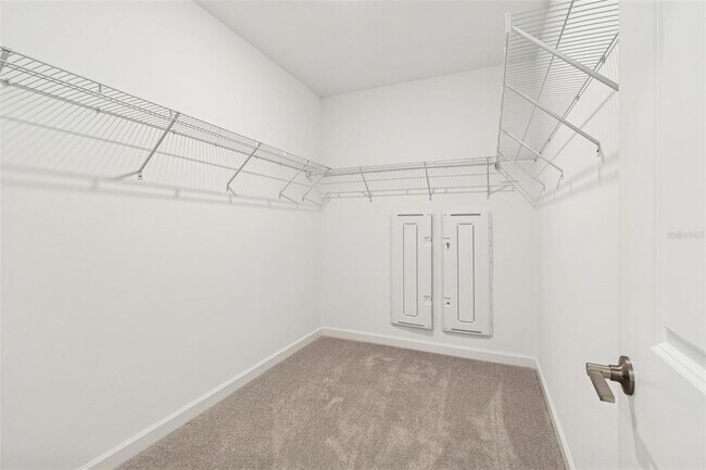 Building Photo - 31942 Folk Top St