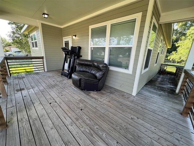 Building Photo - 3366 Airport Blvd