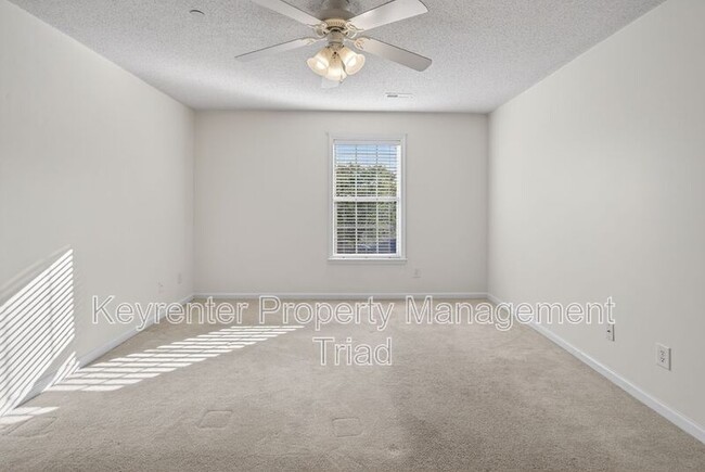 Building Photo - 4280 Cedarcroft Ct