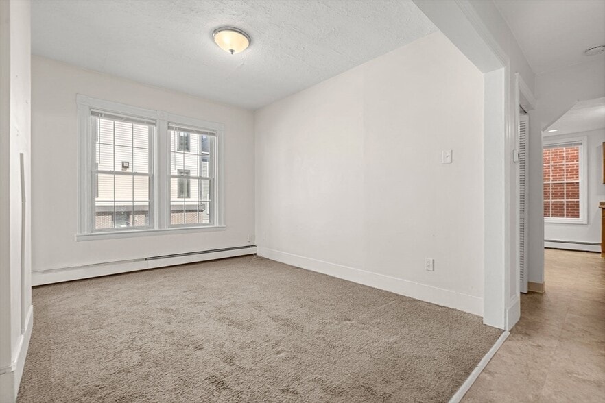 Building Photo - 54 I St