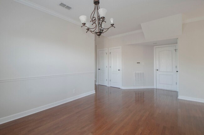 Building Photo - 115 Annalise Dr