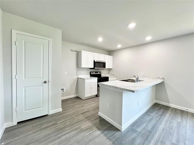 Building Photo - 119 Peace Lily Wy