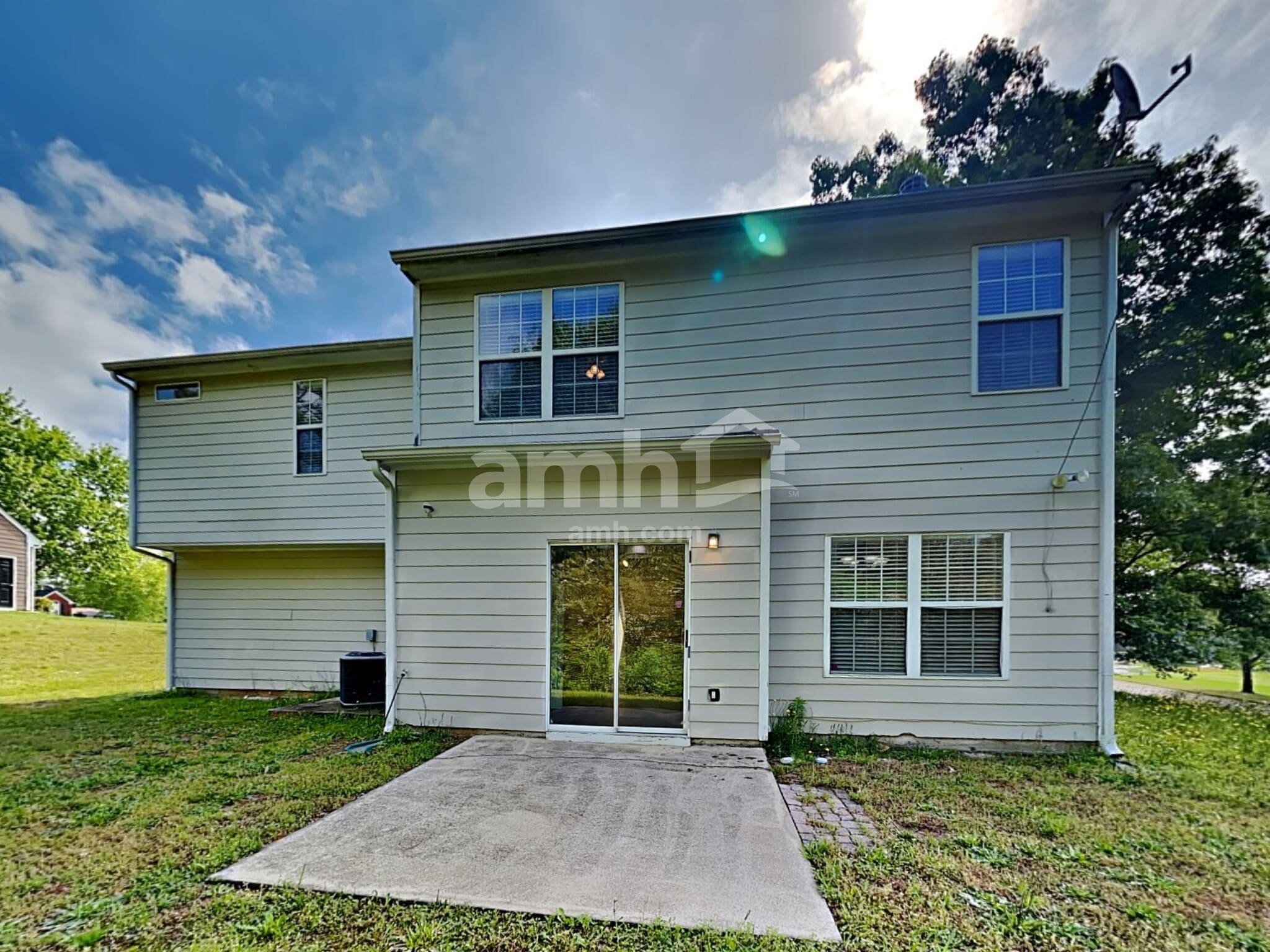 Building Photo - 891 Edgewood Ln