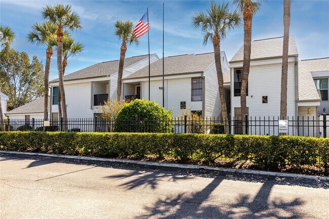 Building Photo - 607 Haven Pl