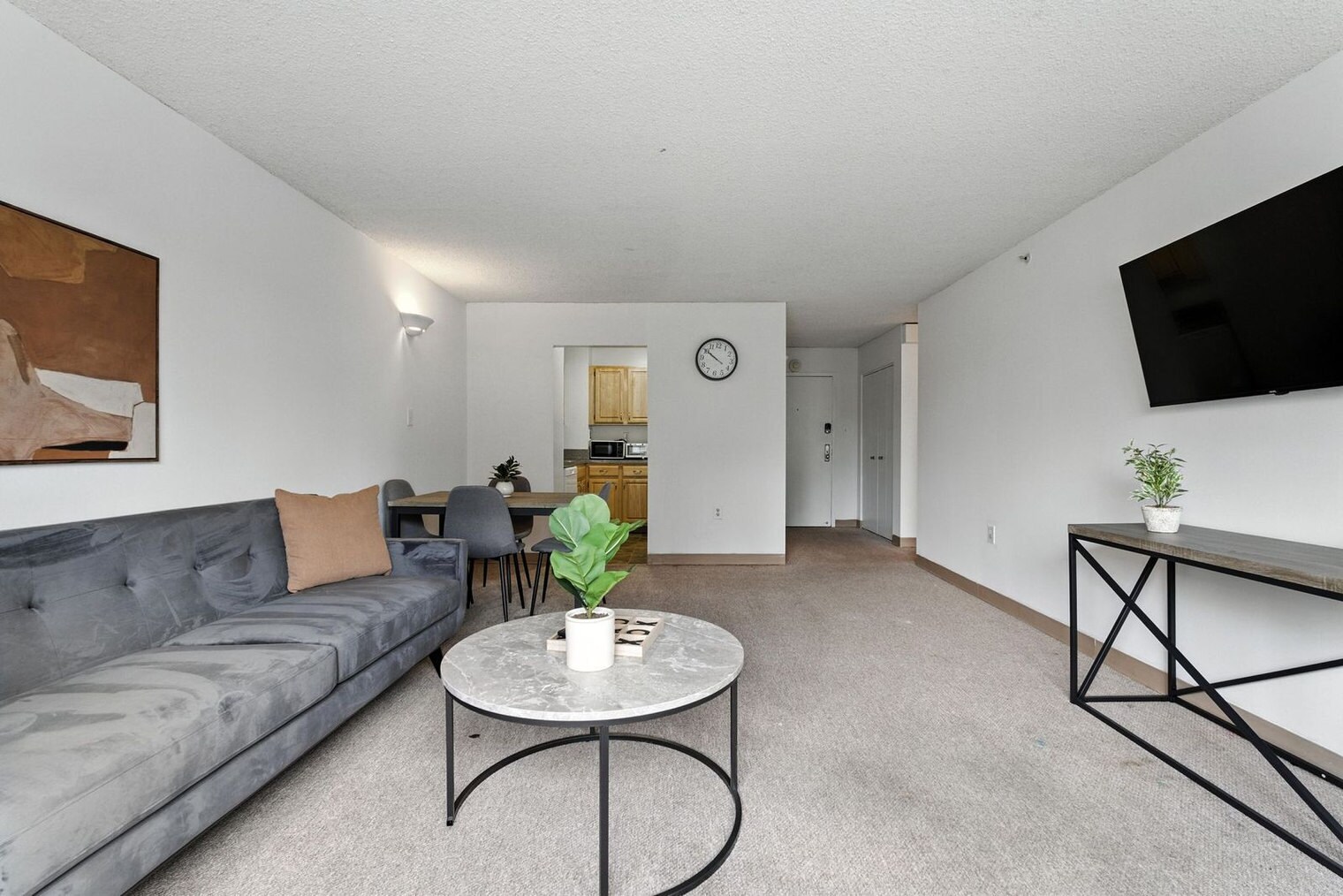 Building Photo - 1711 Bellevue Ave