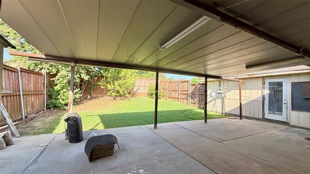 Building Photo - 2907 Sierra Dr