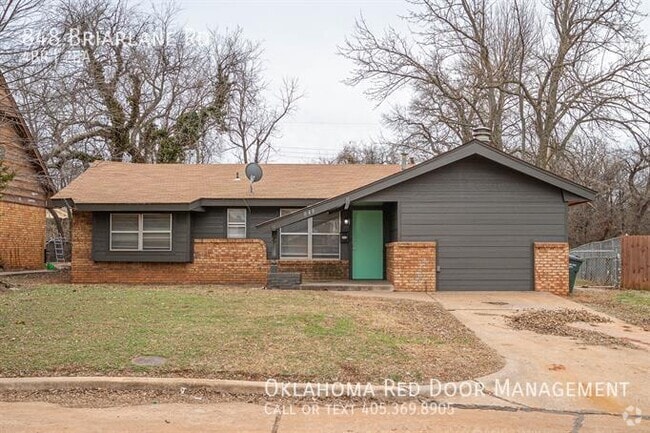 Building Photo - 848 Briarlane Rd