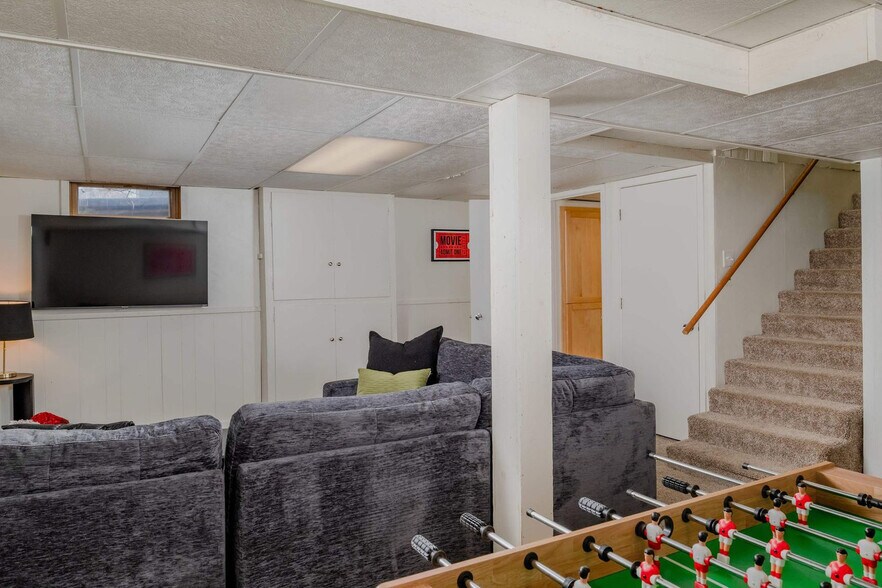 Building Photo - 85 N Reserve Ave