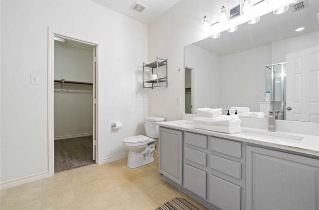 Building Photo - 2626 Calmwater Dr