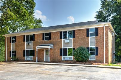 Building Photo - 1017 Sims Cir