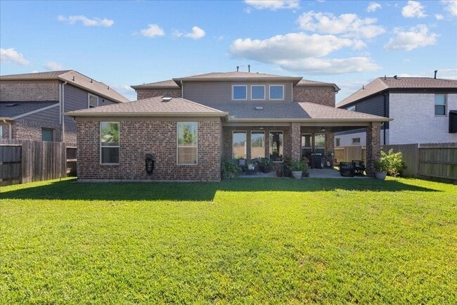 Building Photo - 2417 Lake Mist Dr