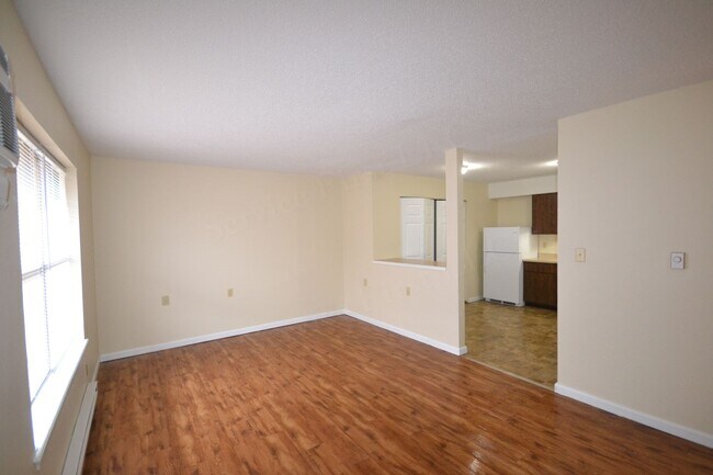 Building Photo - Dogwood Apartments