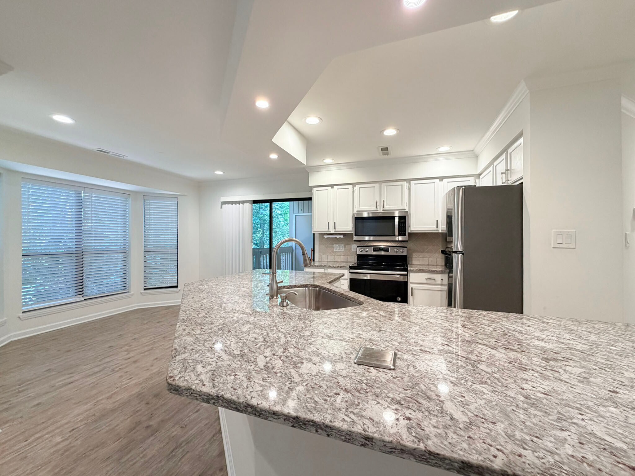 Building Photo - 413 New Kent Pl