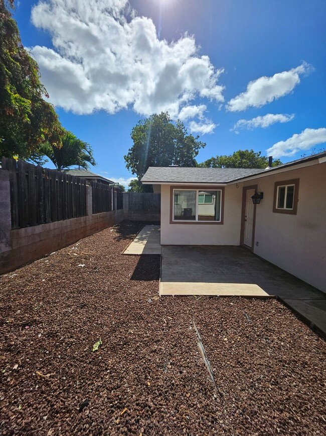 Building Photo - Pet Friedly 2/1 bedroom in Kihei