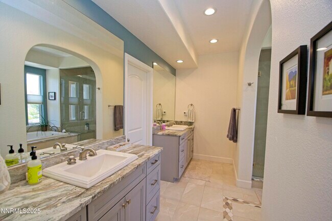 Building Photo - 8405 Fairway Chase Trail