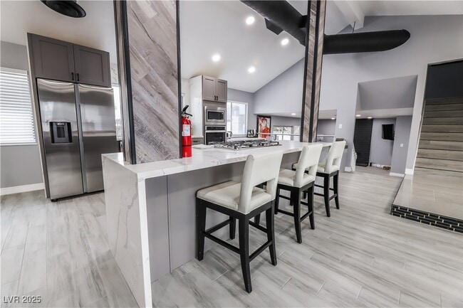 Building Photo - 5301 Opuntia St