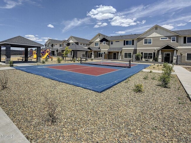 Building Photo - 12263 Solid Rock Dr