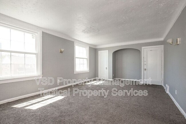 Building Photo - 14717 Milverton Rd