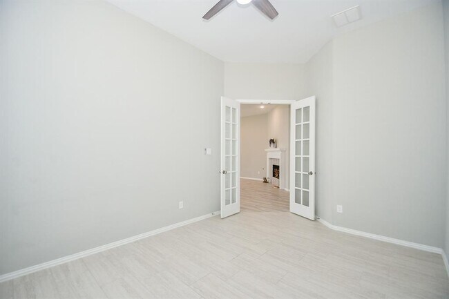 Building Photo - 30518 Night Heron Ln