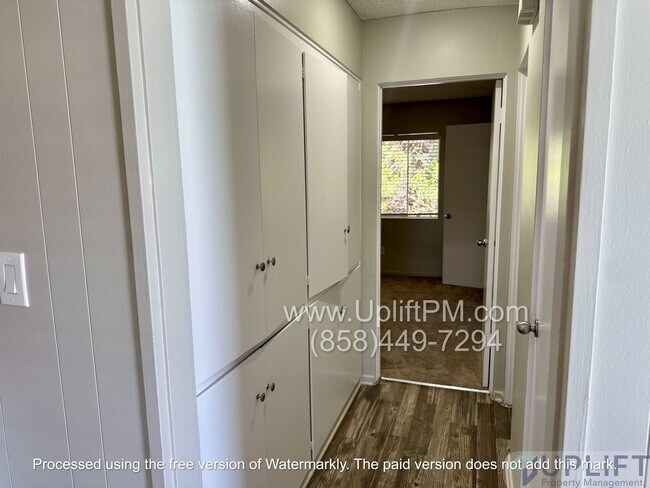 Building Photo - 5757 College Ave