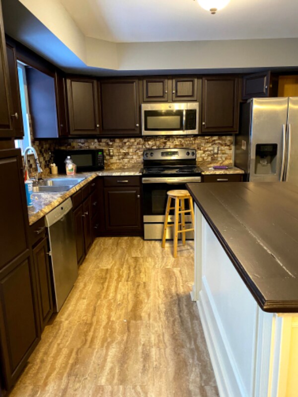 Building Photo - 2663 Anthony Ct