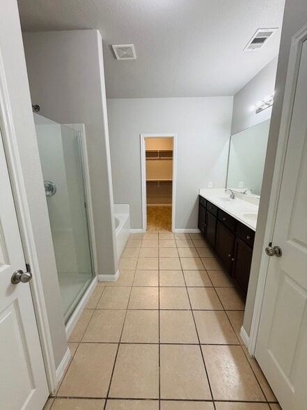 Building Photo - 6926 Atwood Preserve Ct