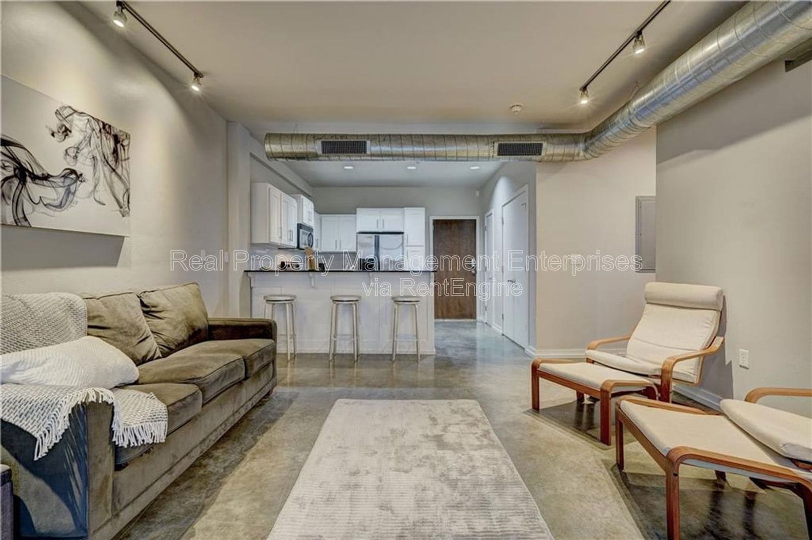 Building Photo - 1 NE 2nd St