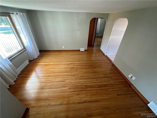 Building Photo - 40 Oehman Blvd