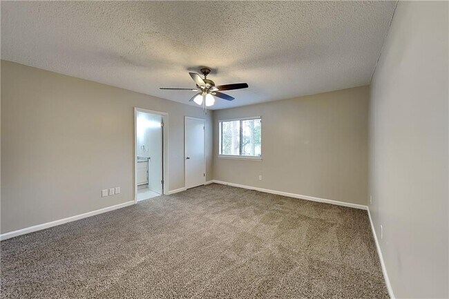 Building Photo - 5359 Stafford Dr NW